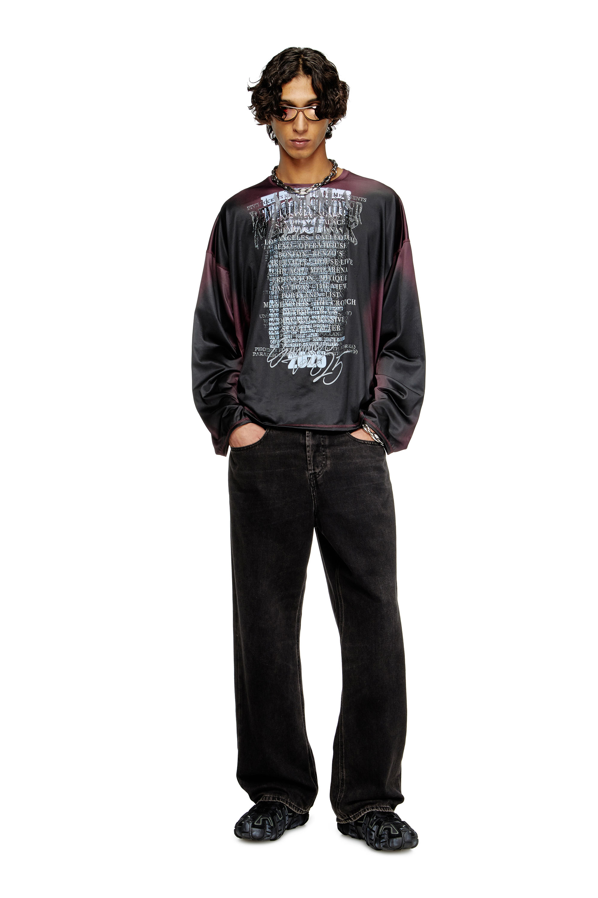 Diesel - T-OLAVI-AA, Unisex's Long-sleeve tech-jersey T-shirt with lyrics print in Black/Violet - 2